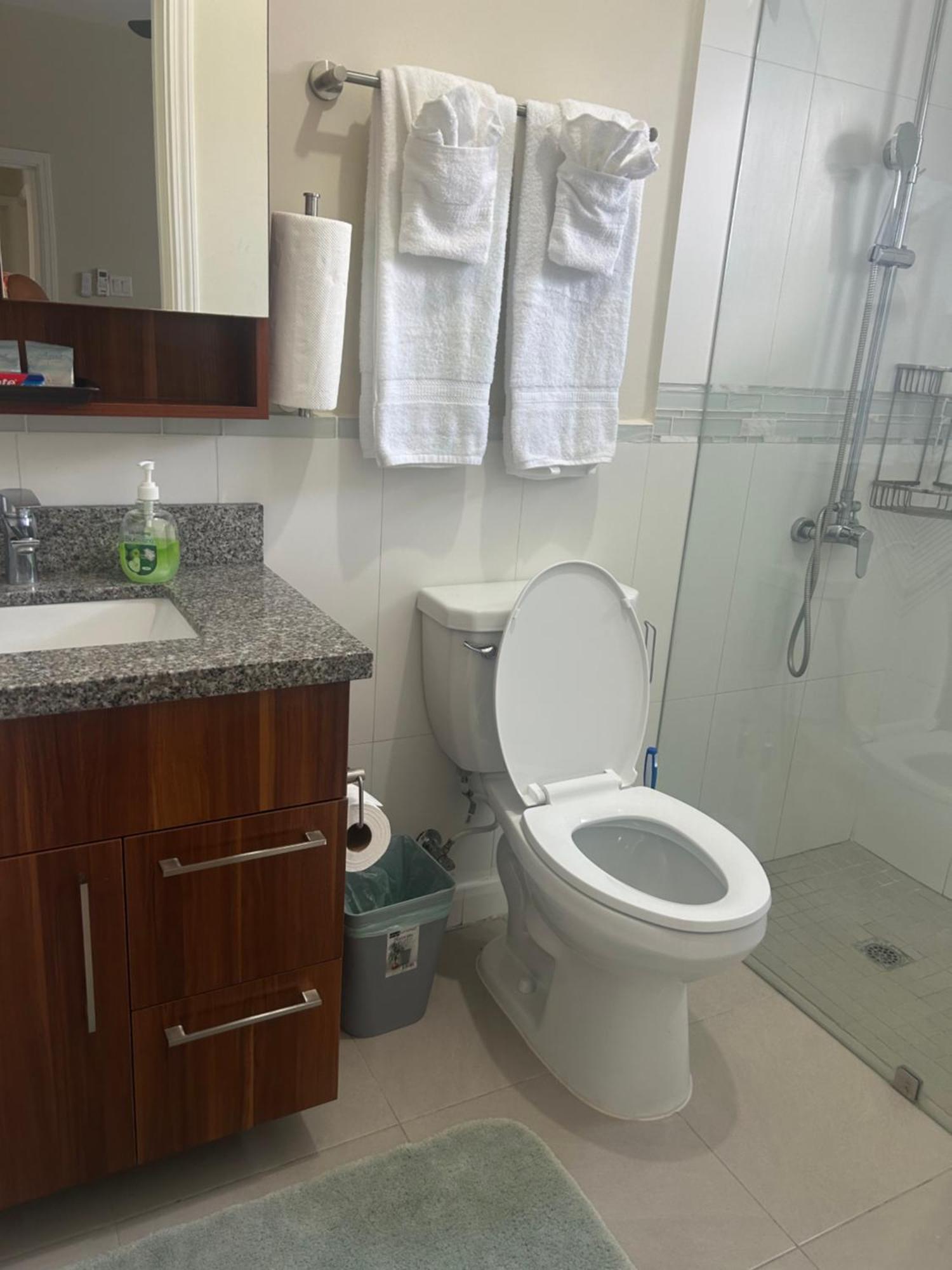 Seamist Villa @Oceanpointe Lucea Comfy 2Br W/Pool Gym & Parking Eksteriør bilde